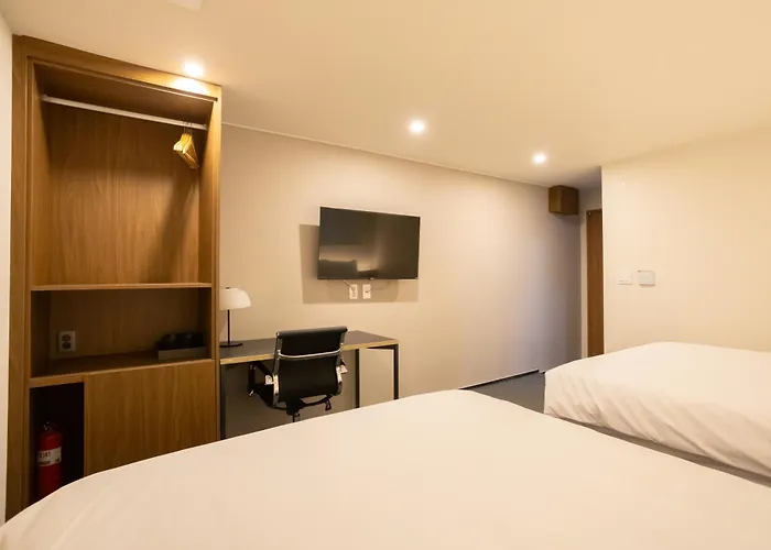 Maple Mansion Hongdae 招待所